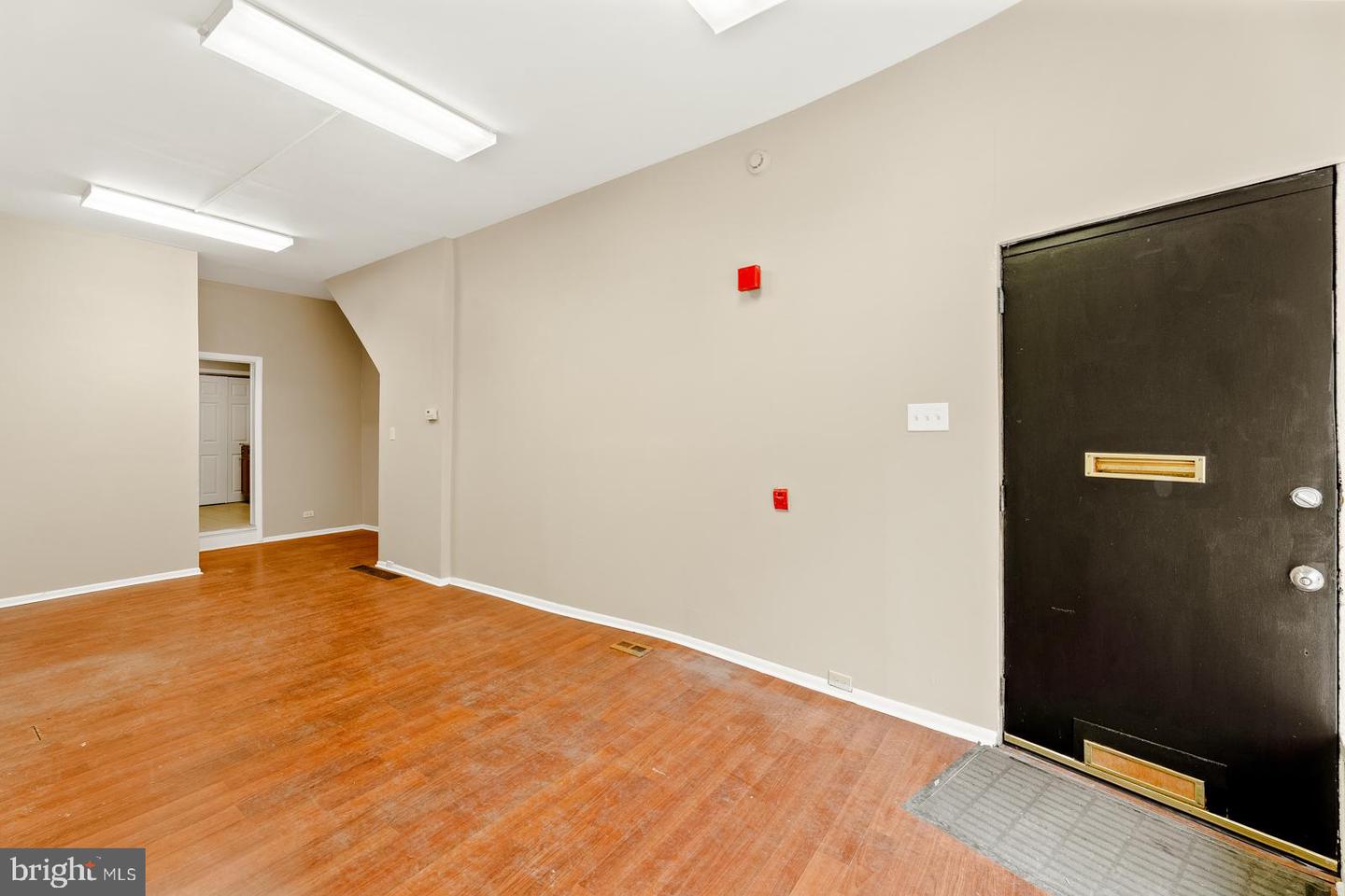 212 Fairmount Ave Property Photo 10