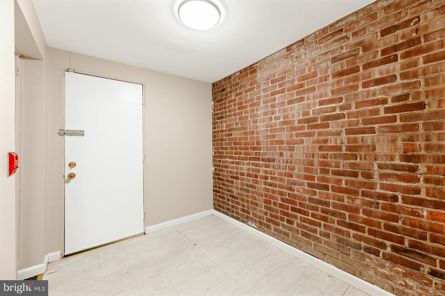 212 Fairmount Ave Property Photo 18