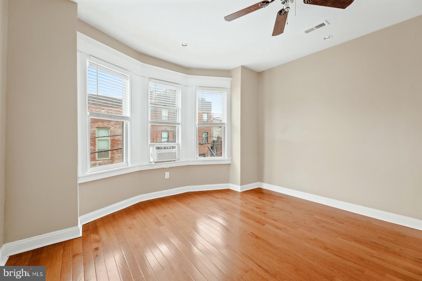 212 Fairmount Ave Property Photo 35