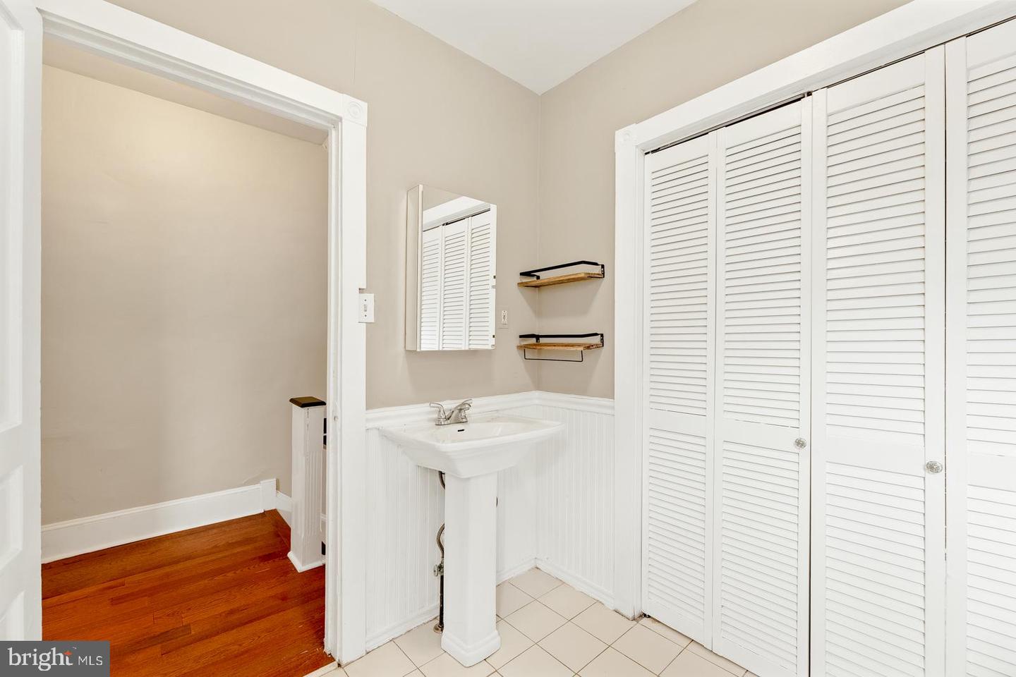 212 Fairmount Ave Property Photo 41