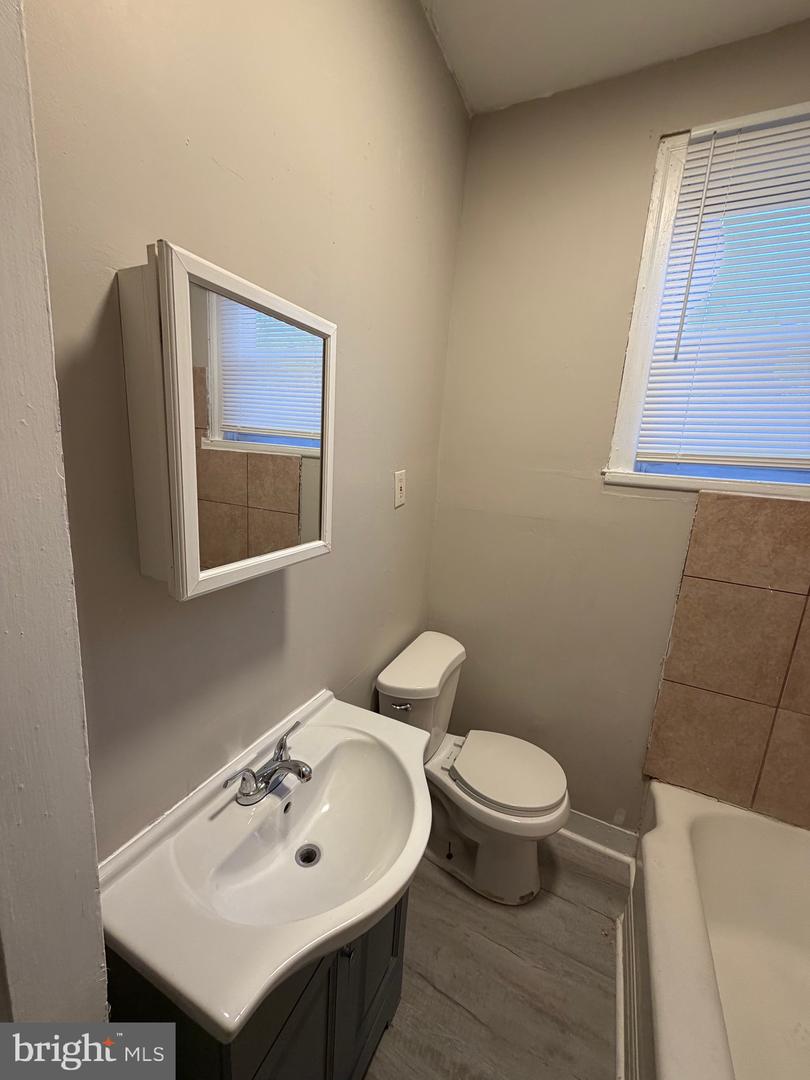 4643 Leiper St #1 Property Photo 8