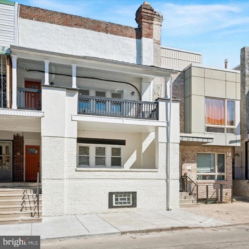5435 CHANCELLOR ST Property Photo 1