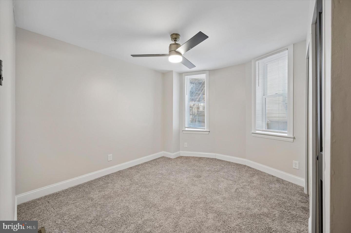5435 Chancellor St Property Photo 10