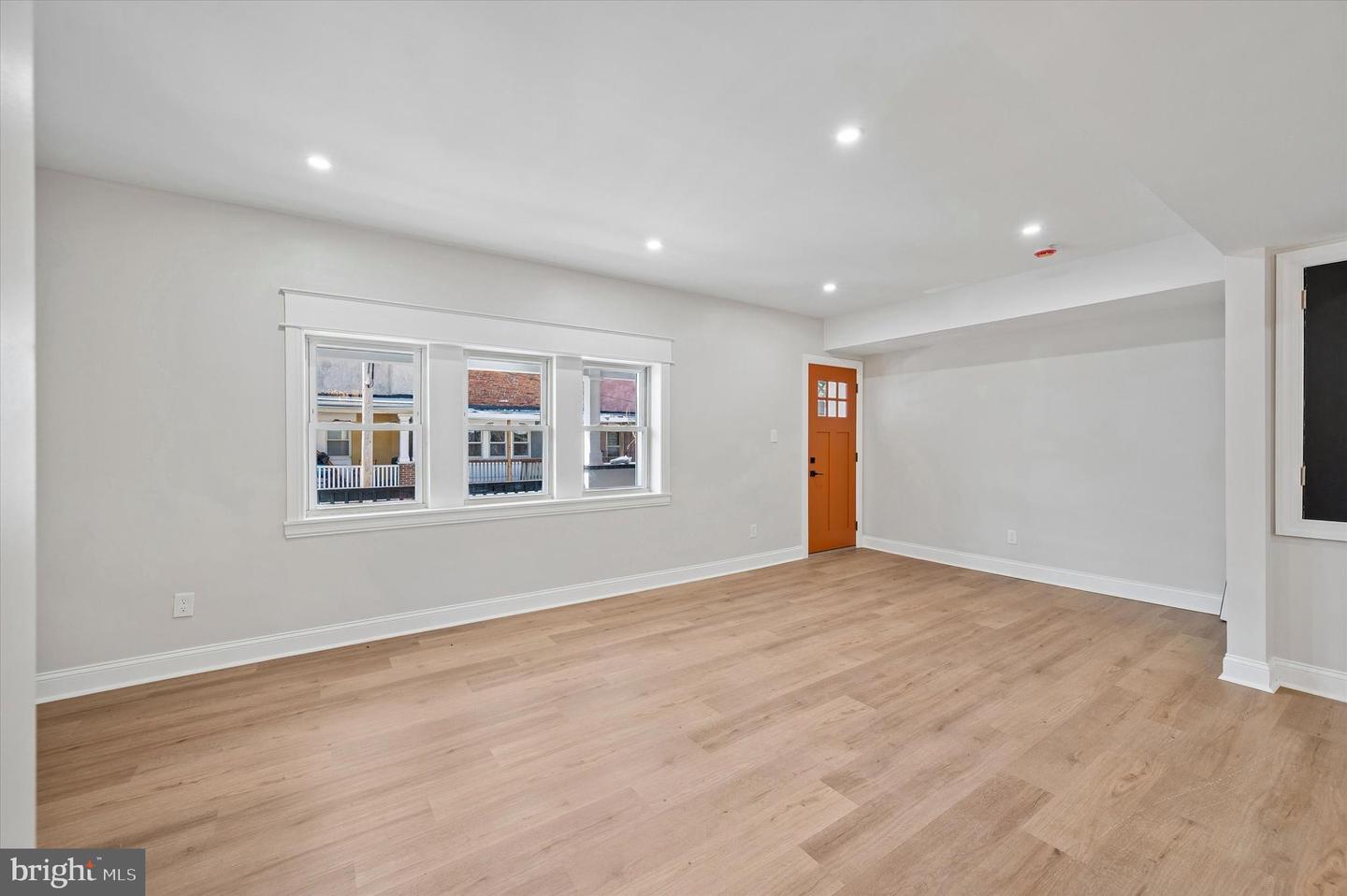 5435 Chancellor St Property Photo 18