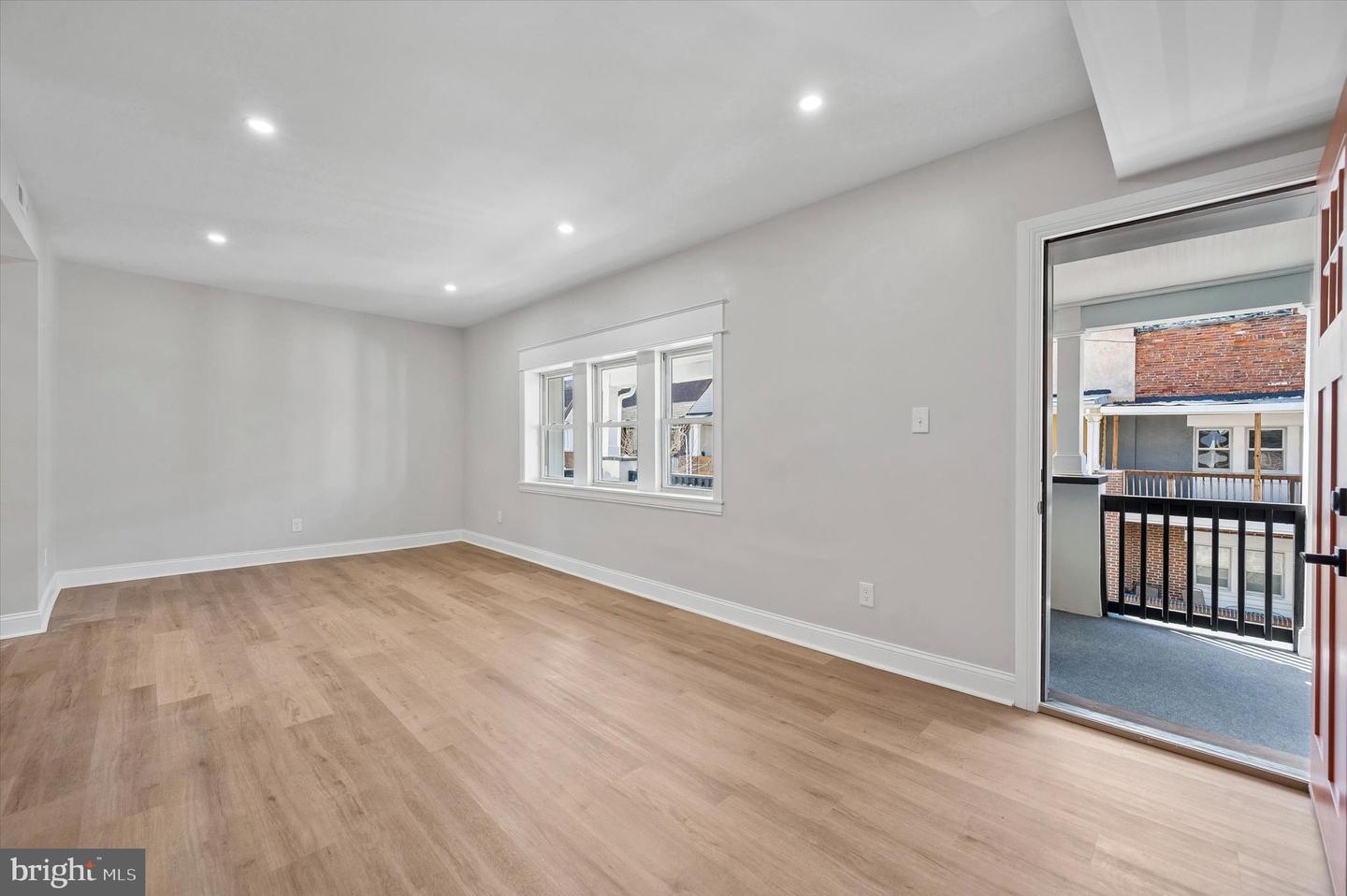 5435 Chancellor St Property Photo 19
