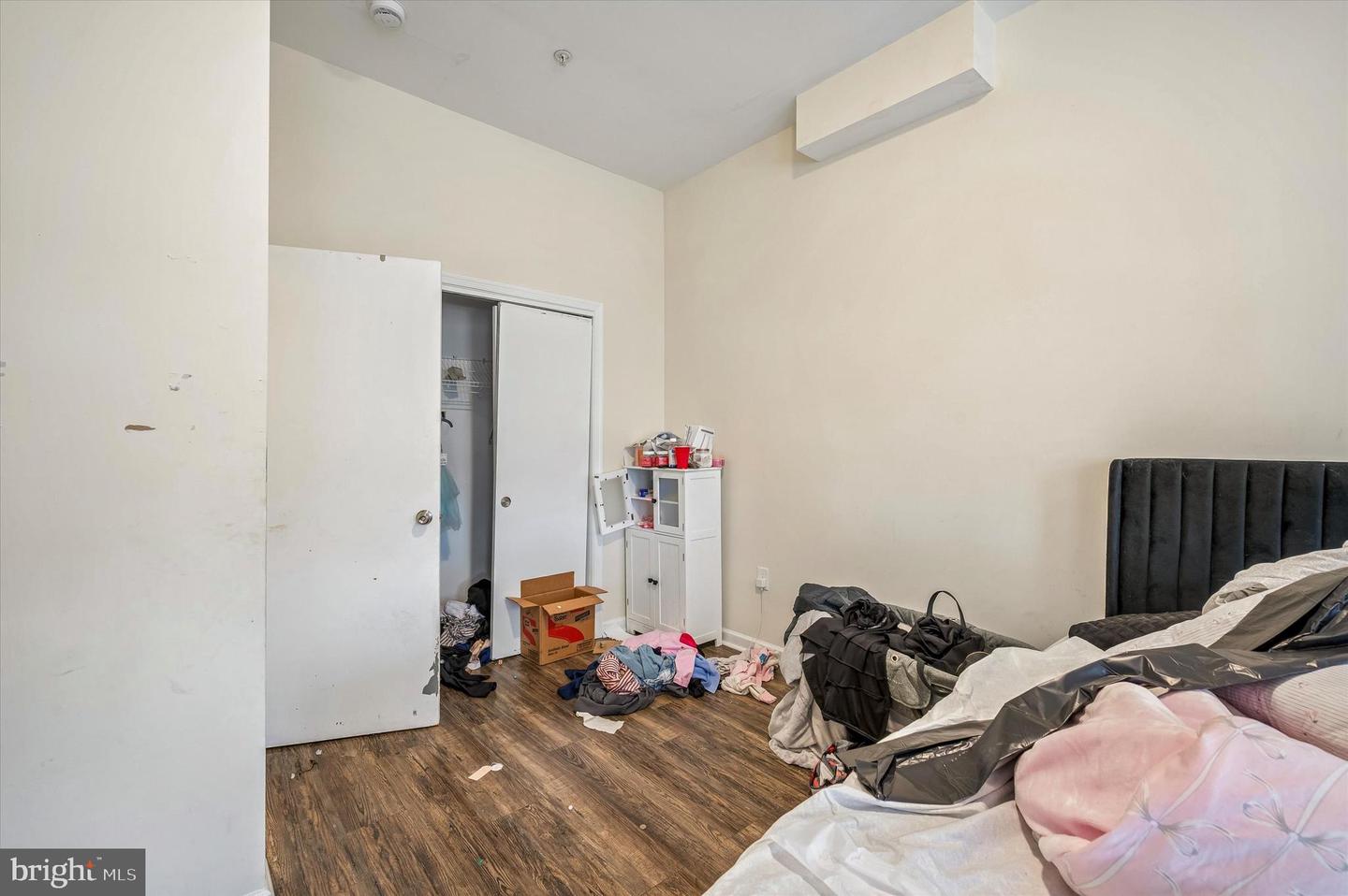 3851 N Broad St Property Photo 6