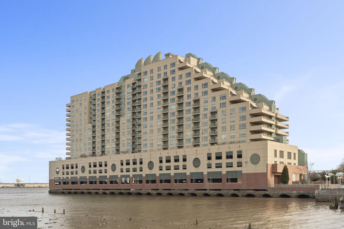 717 S Chris Columbus Blvd #1102 Property Photo 2