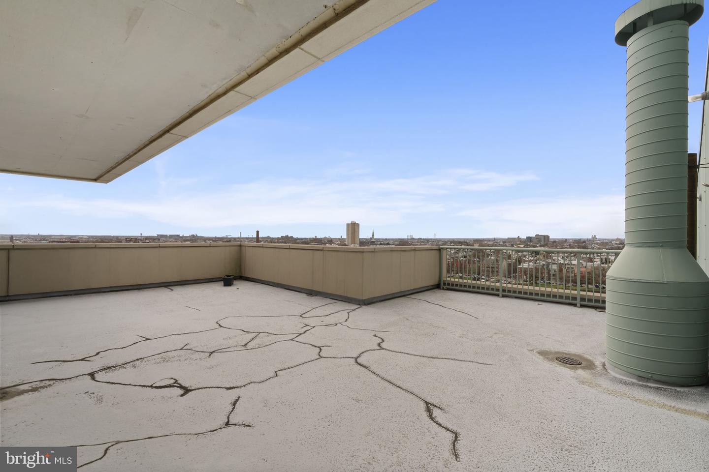 717 S Chris Columbus Blvd #1102 Property Photo 9