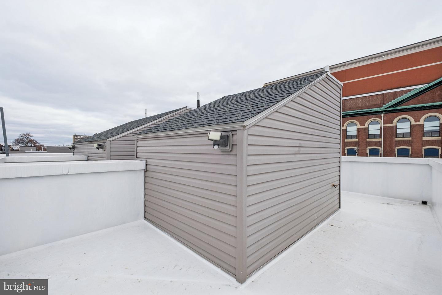 1710 W Seybert St Property Photo 39