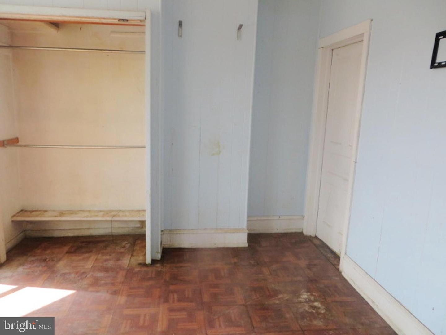 3058 Aramingo Ave Property Photo 13