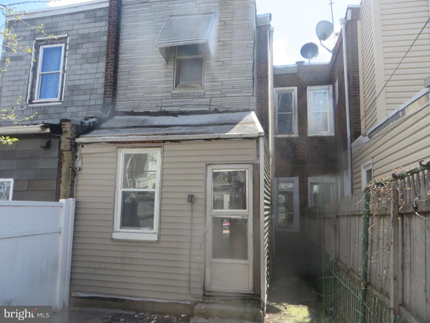 3058 Aramingo Ave Property Photo 17