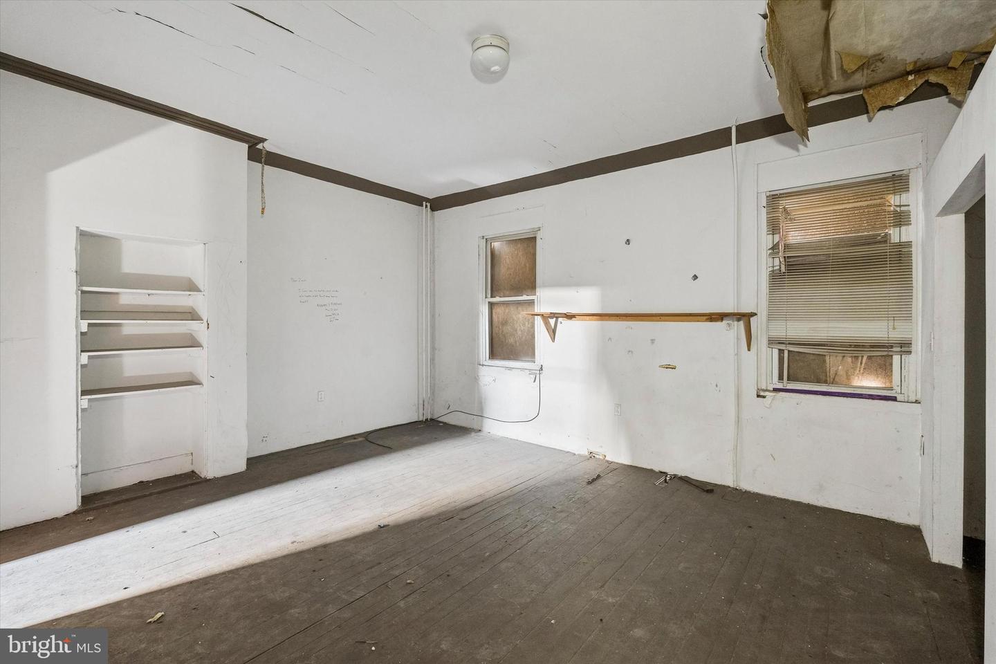 4030 W Girard Ave Property Photo 19