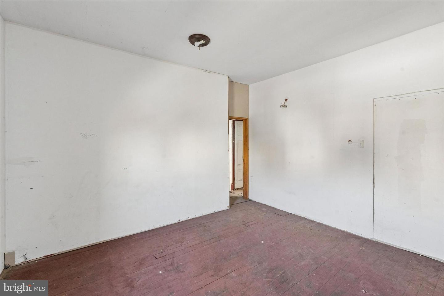 4030 W Girard Ave Property Photo 27