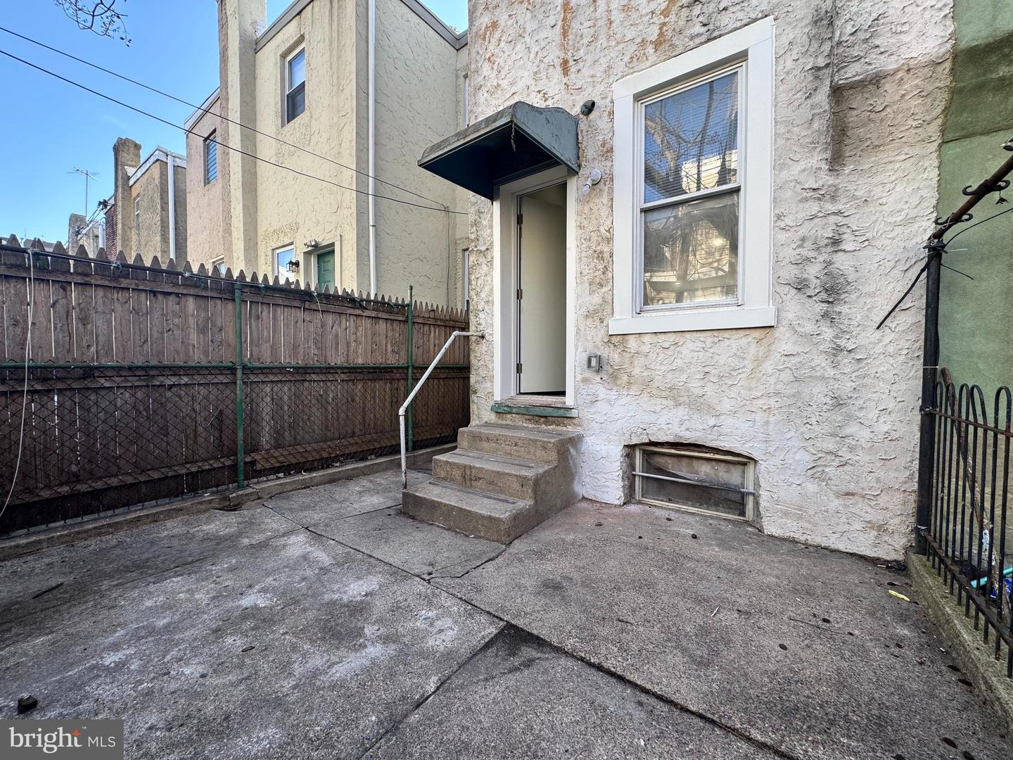 3164 Agate St Property Photo 11