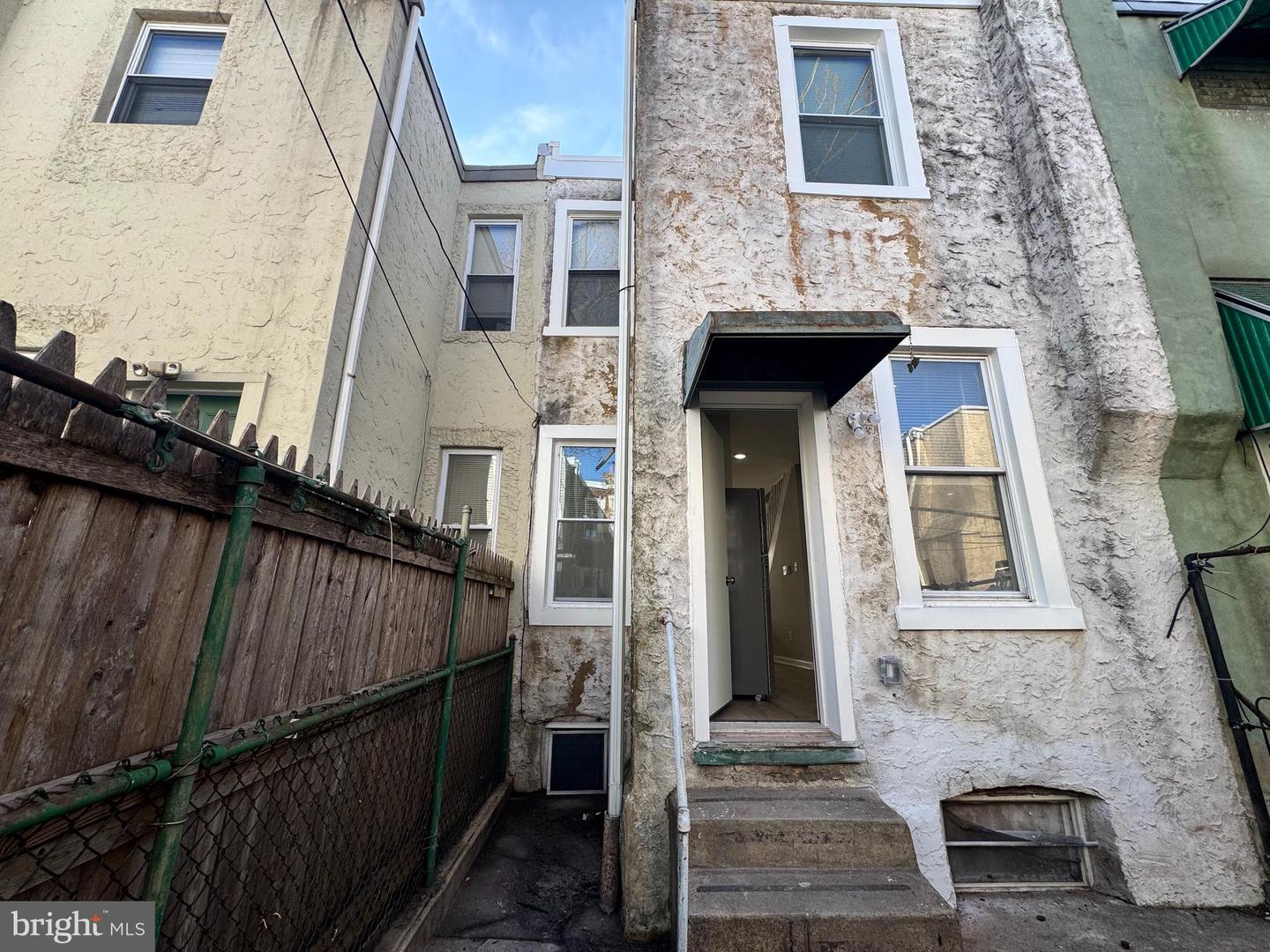 3164 Agate St Property Photo 12