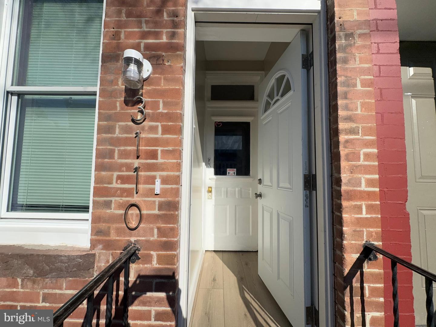 3110 Agate St Property Photo 4