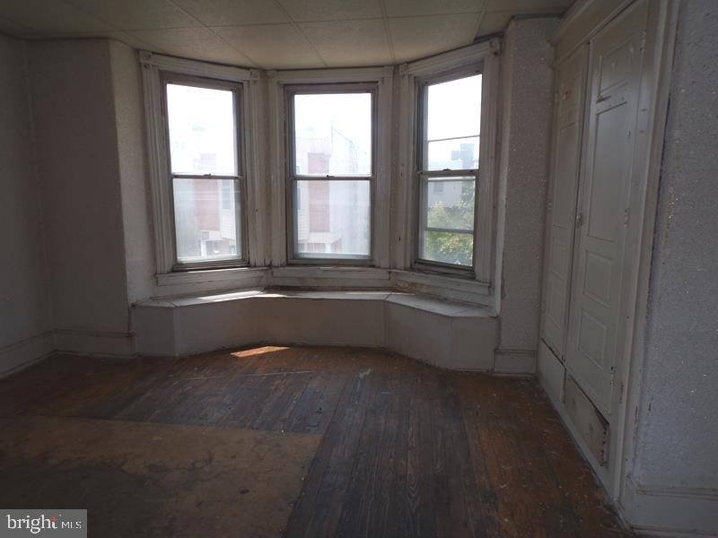 2057 S Cecil St Property Photo 15