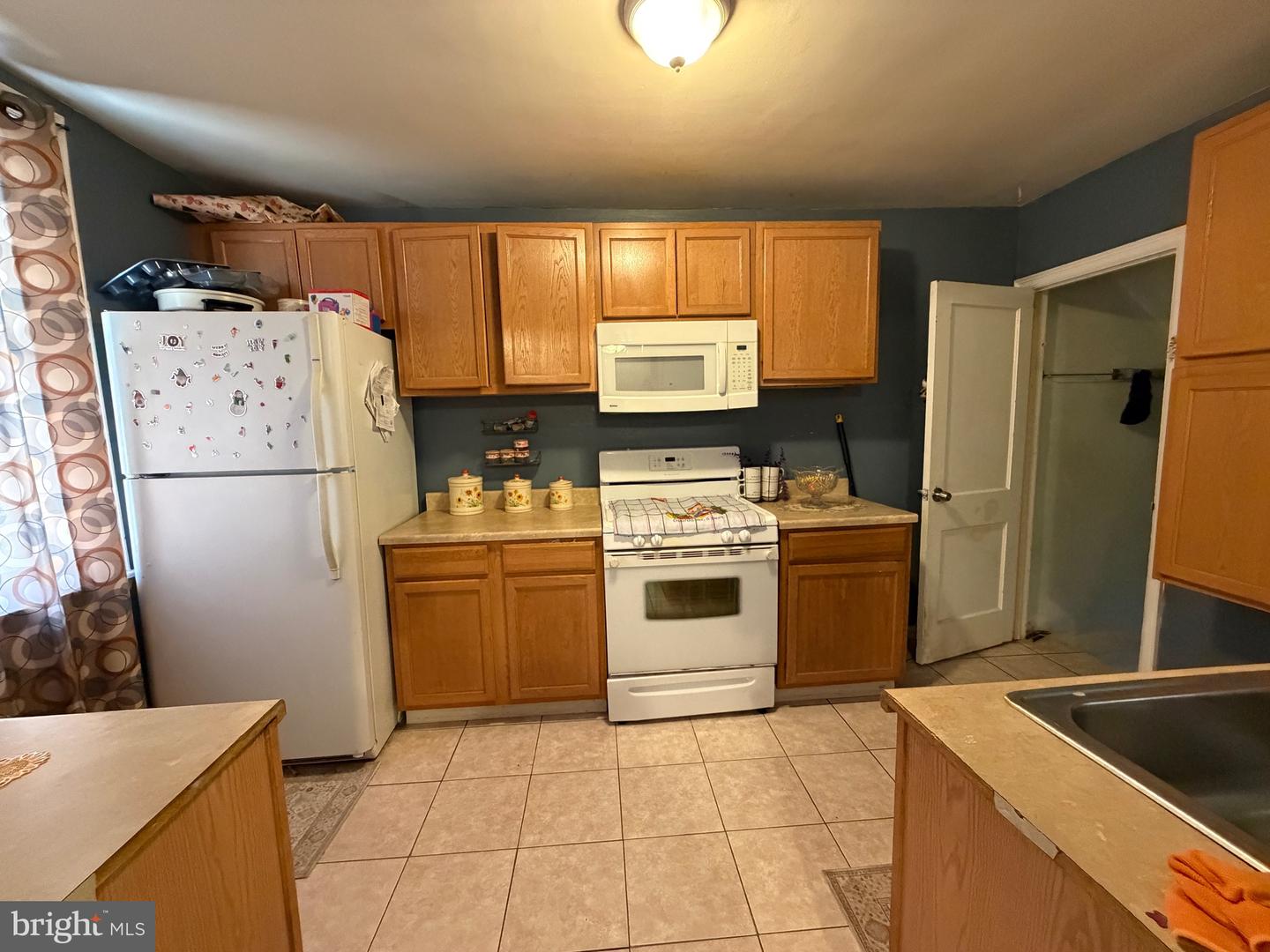 4317 Chippendale Ave Property Photo 5