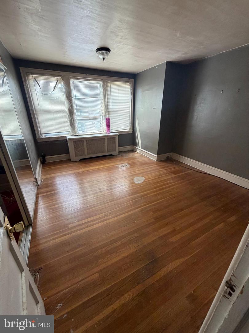 6003 N Mascher St Property Photo 12