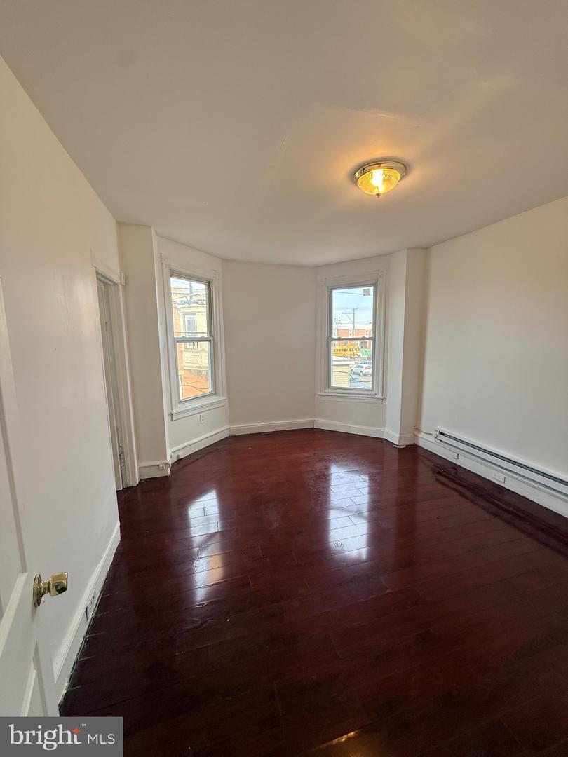 5717 Kingsessing Ave Property Photo 3