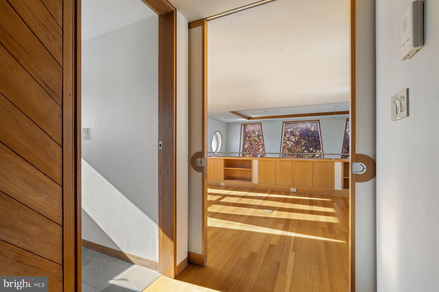 307 S Chadwick St Property Photo 39