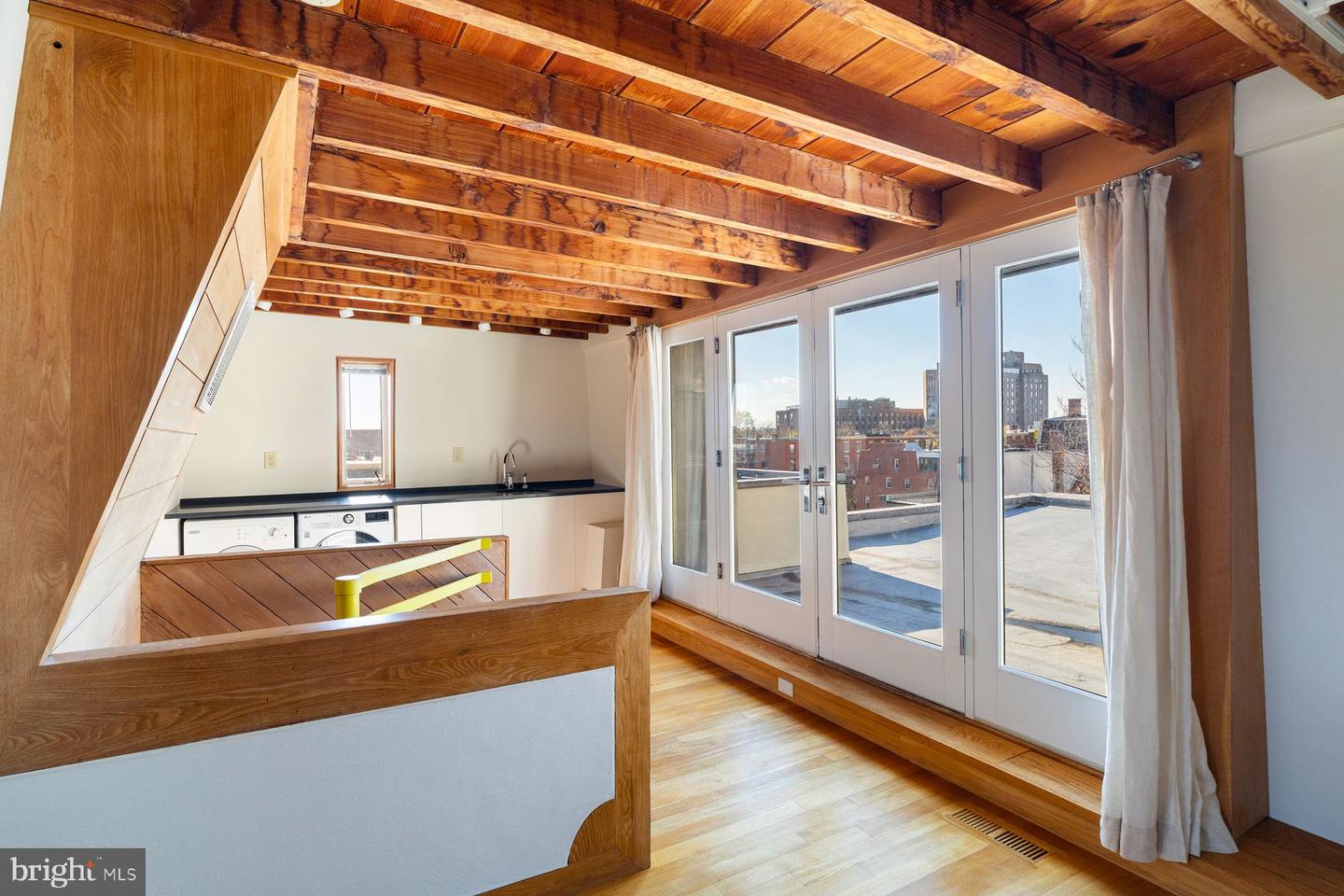 307 S Chadwick St Property Photo 47