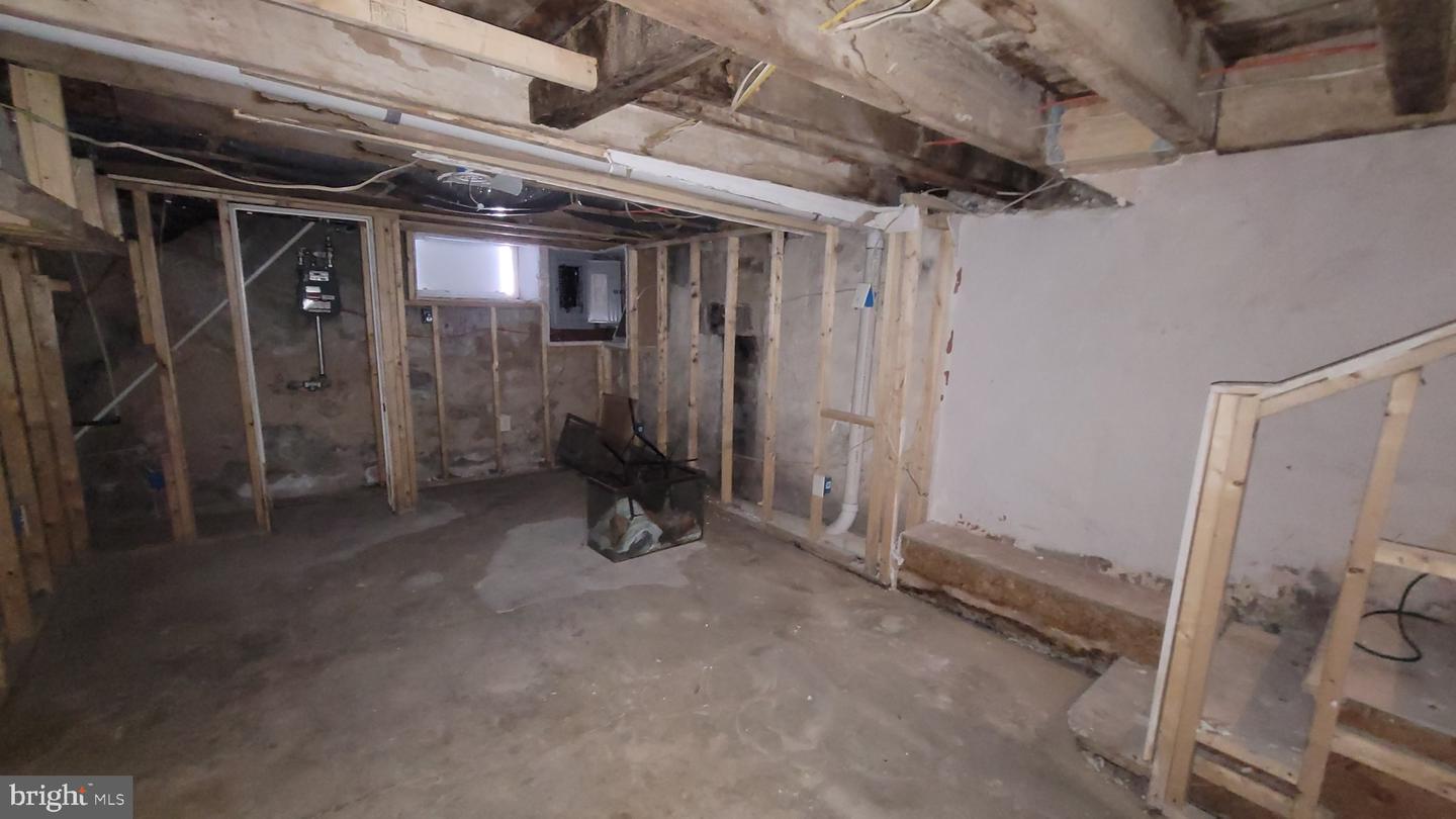 5614 Bloyd St Property Photo 13