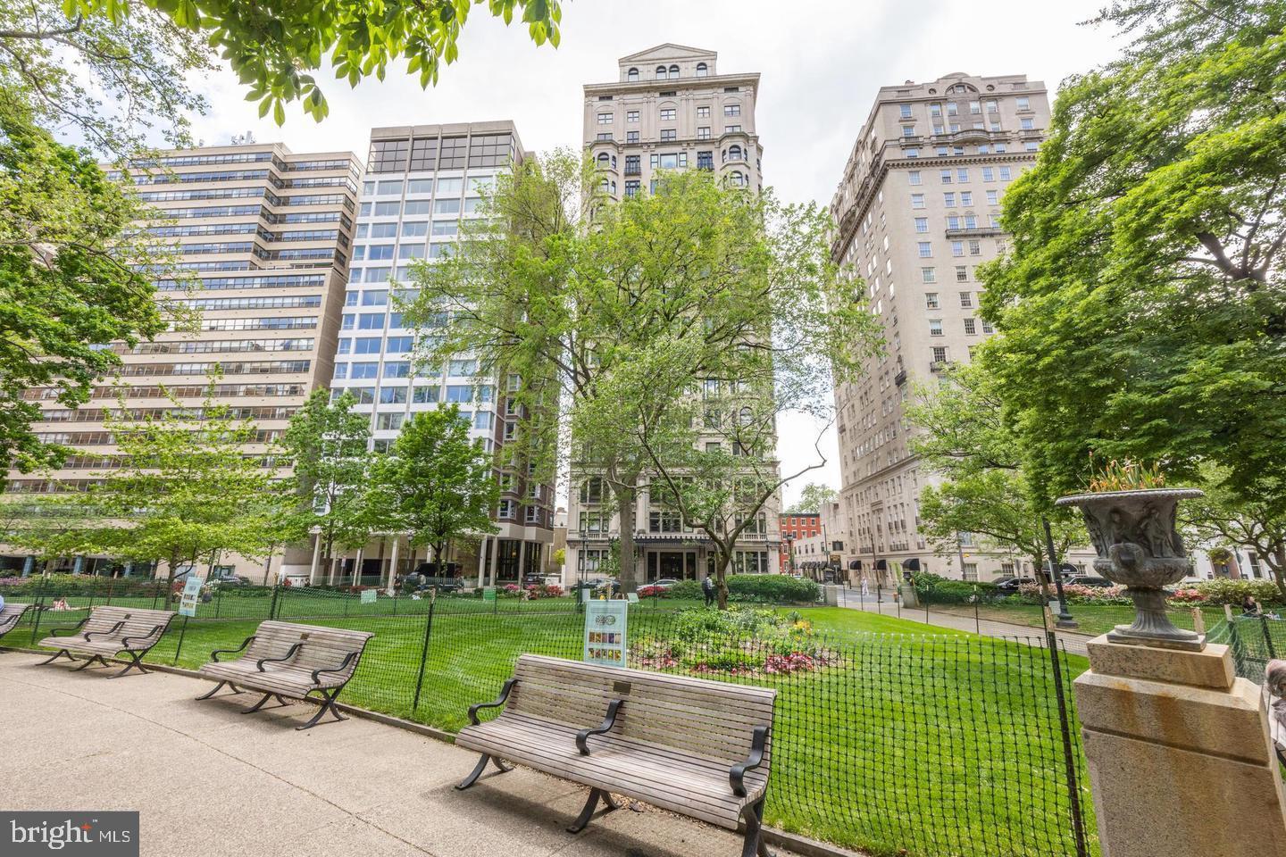 1830-00 Rittenhouse Sq #1e Property Photo 2