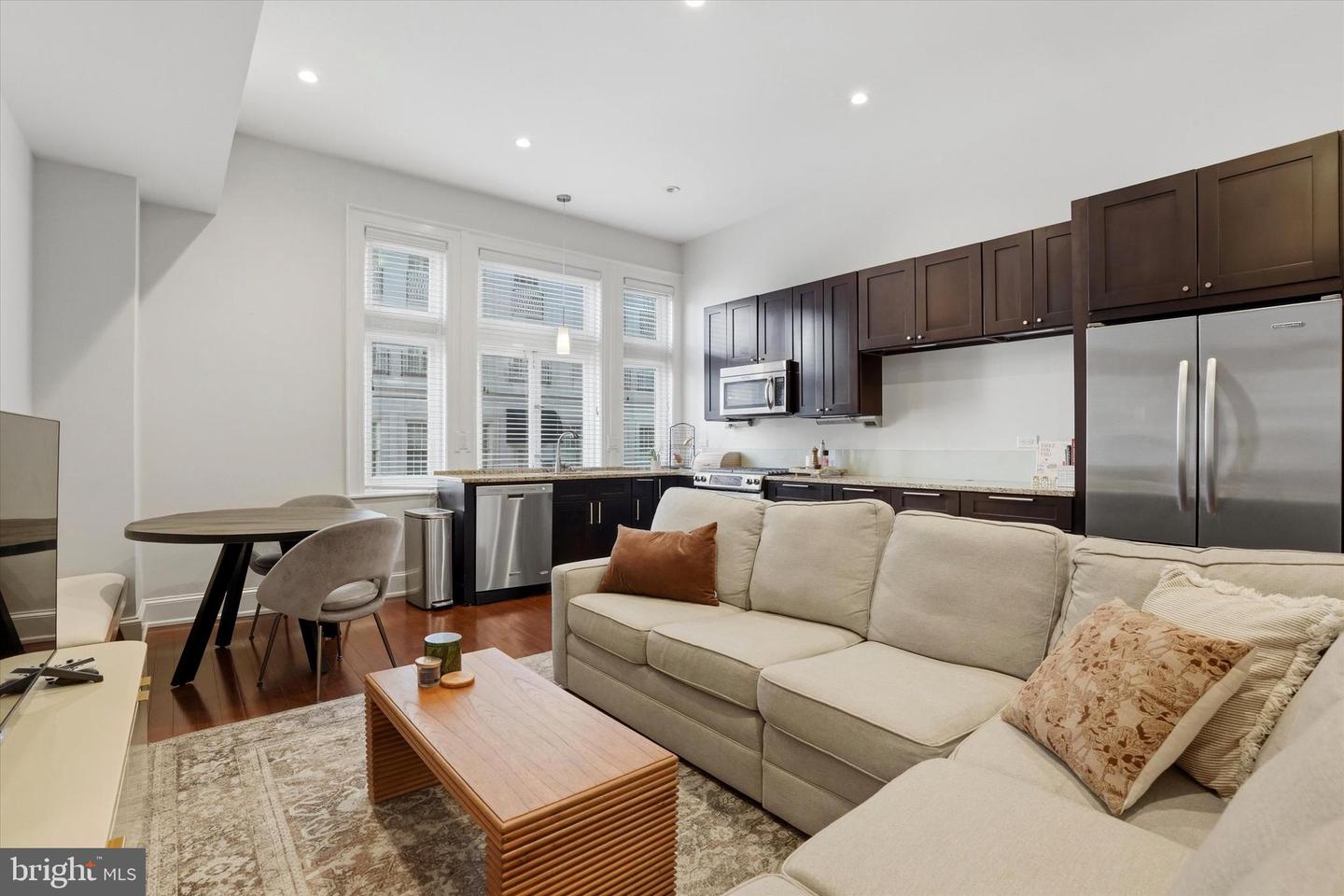 1830-00 Rittenhouse Sq #1e Property Photo 7