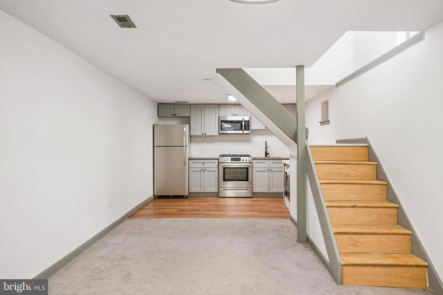2036 Mount Vernon St #1r Property Photo 8