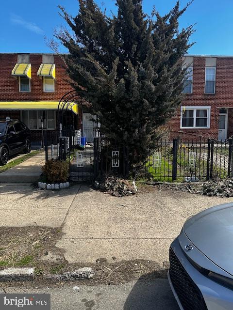 867 N Fallon St Property Photo 1
