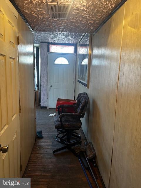 867 N Fallon St Property Photo 7