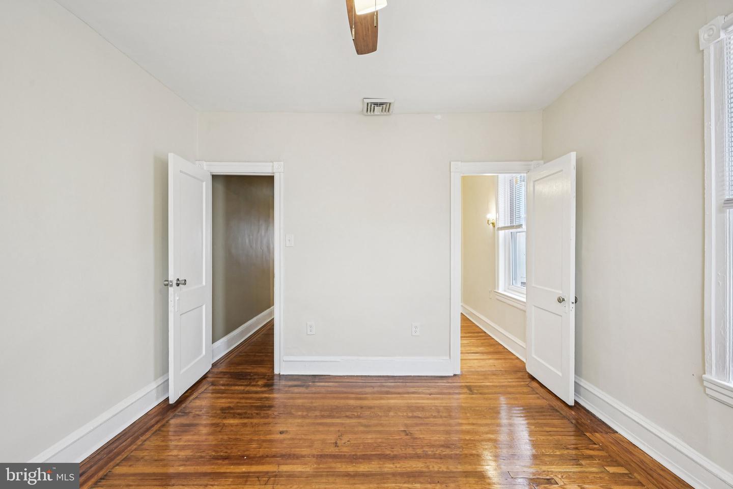6231 Lansdowne Ave Property Photo 22