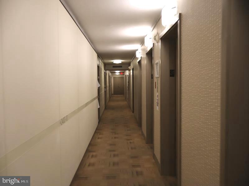 604-36 S Washington Sq #2411 Property Photo 7