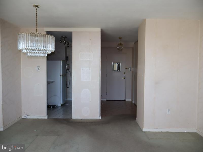 604-36 S Washington Sq #2411 Property Photo 11