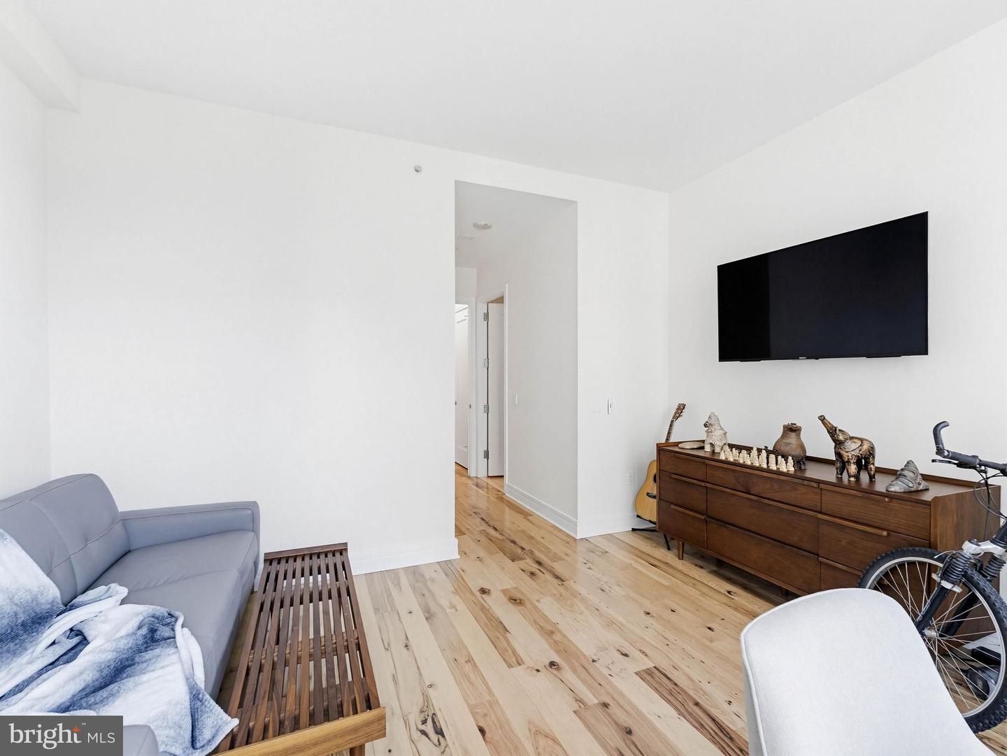 1414 S Penn Sq #32f Property Photo 17