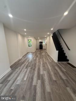 1546 S Wilton St Property Photo 4