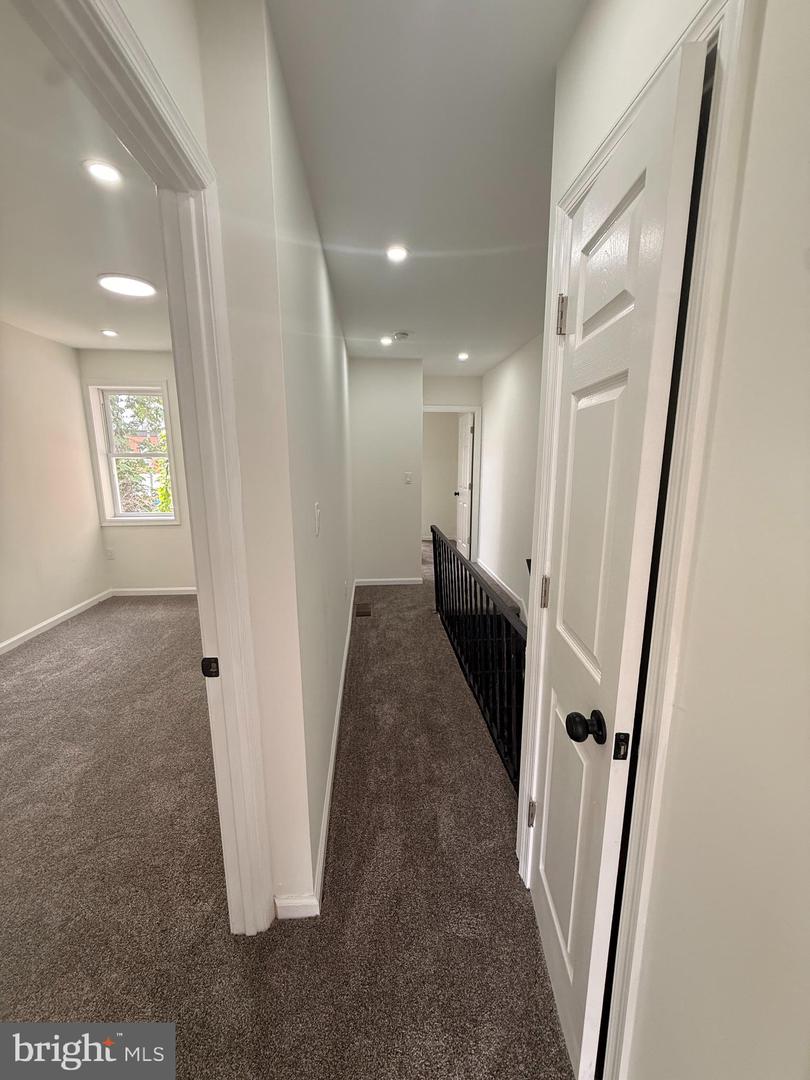 1546 S Wilton St Property Photo 21