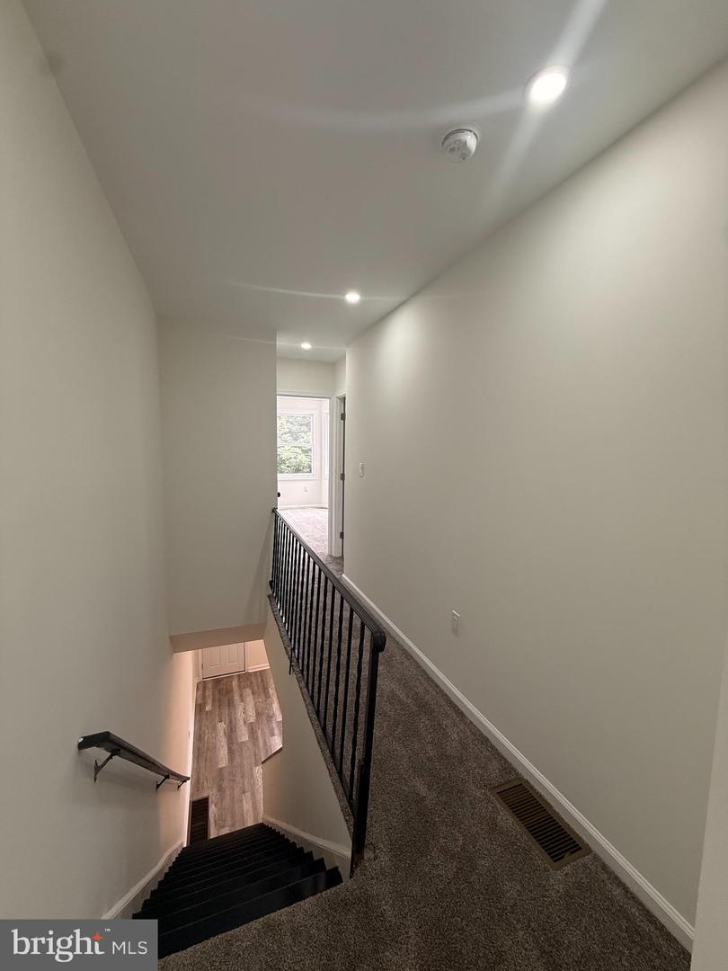 1546 S Wilton St Property Photo 22