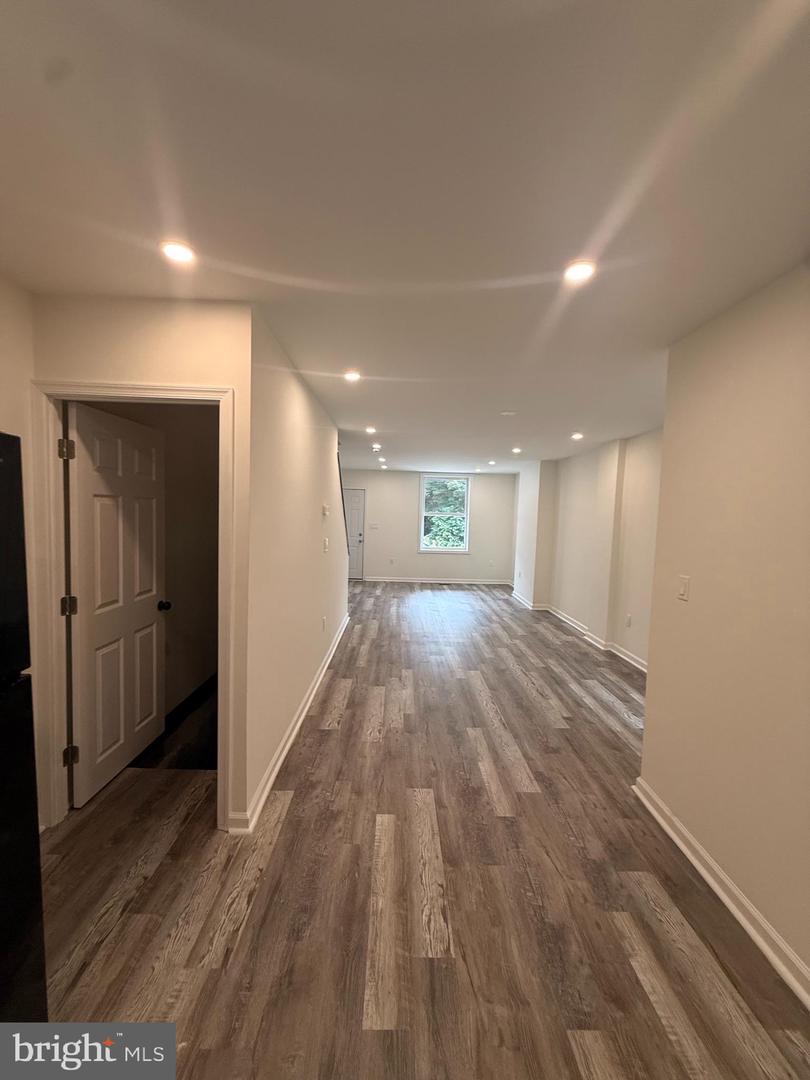 1546 S Wilton St Property Photo 25