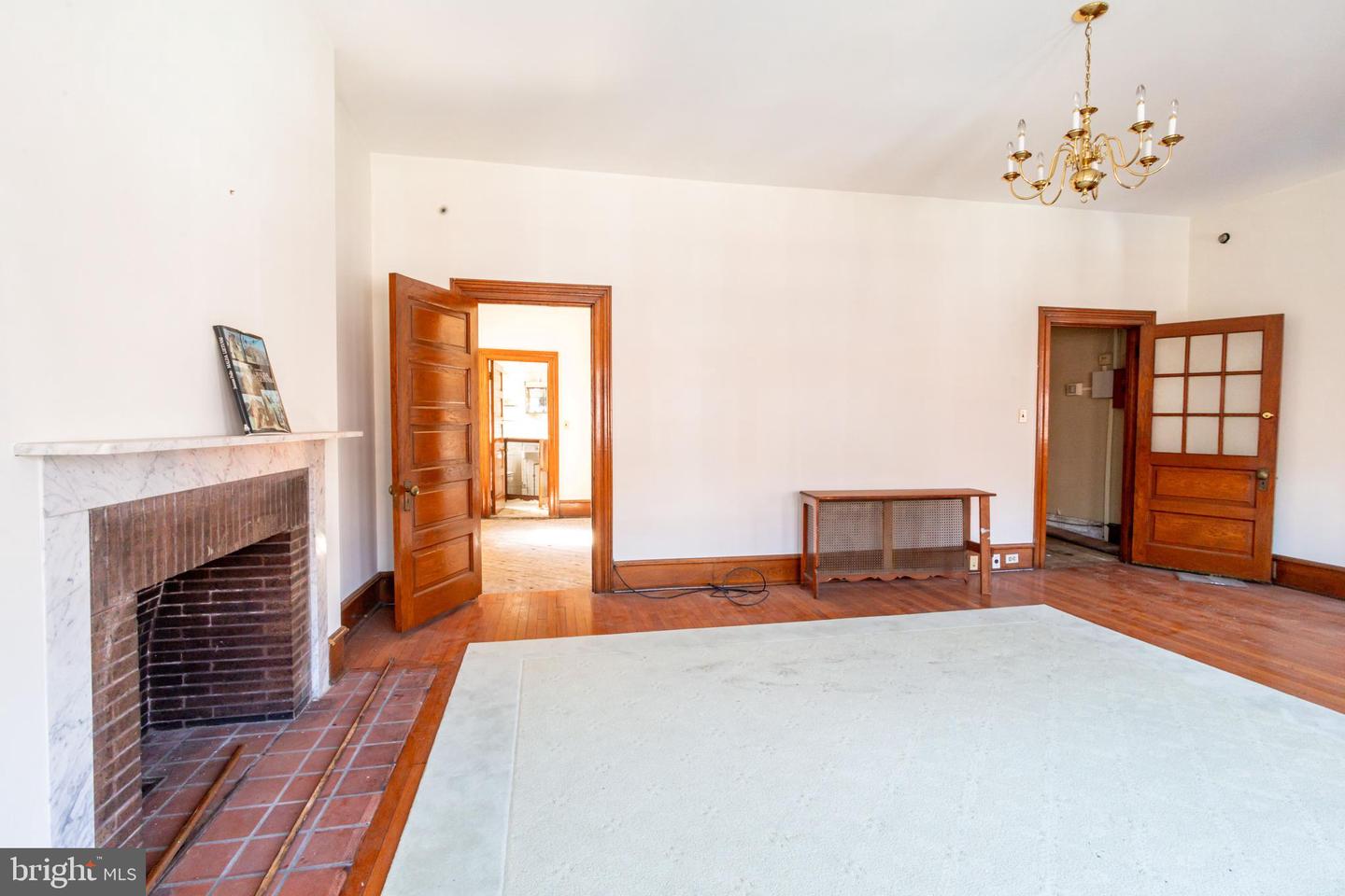 324 Wharton St Property Photo 13