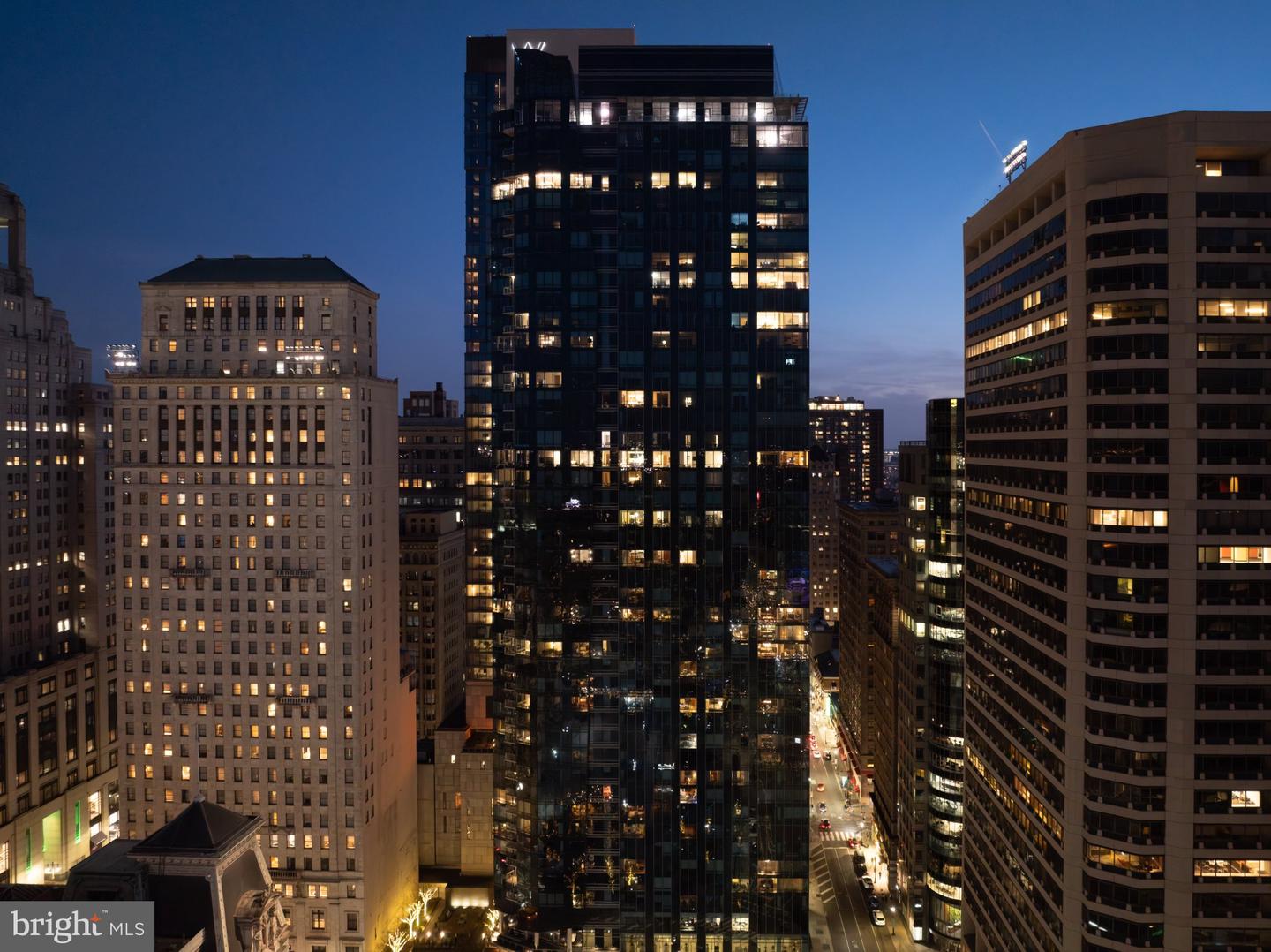 1414 S Penn Sq #30cde Property Photo 4