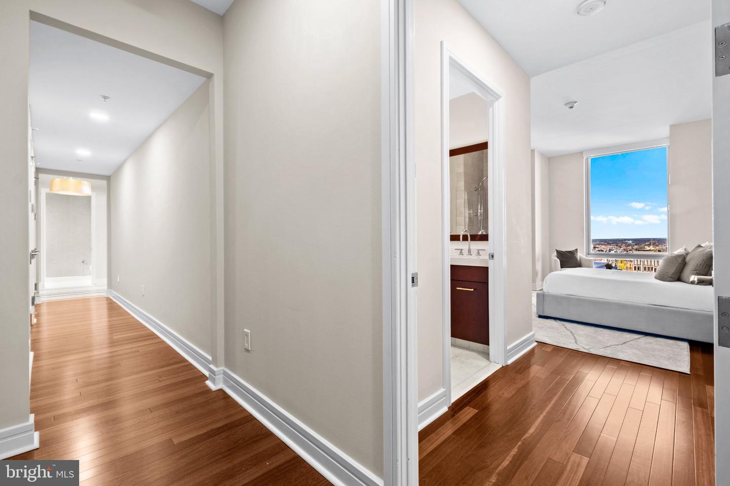 1414 S Penn Sq #30cde Property Photo 33