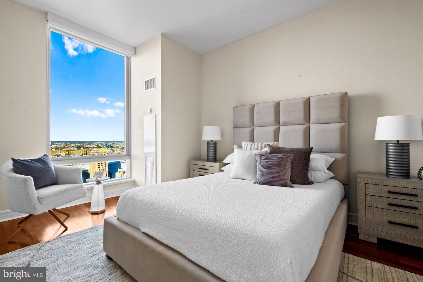 1414 S Penn Sq #30cde Property Photo 34