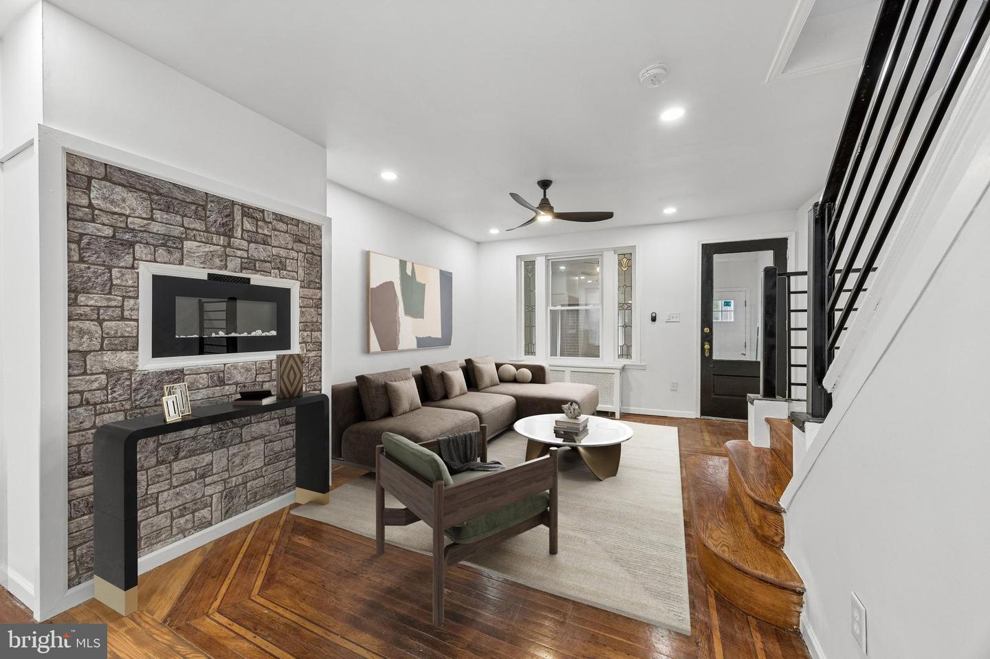 5648-00 Broomall St Property Photo 1