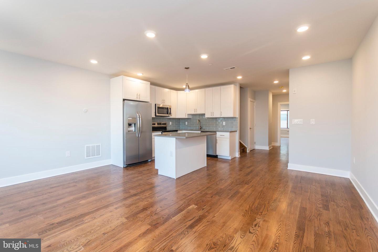 814 N Uber St #6 Property Photo 1