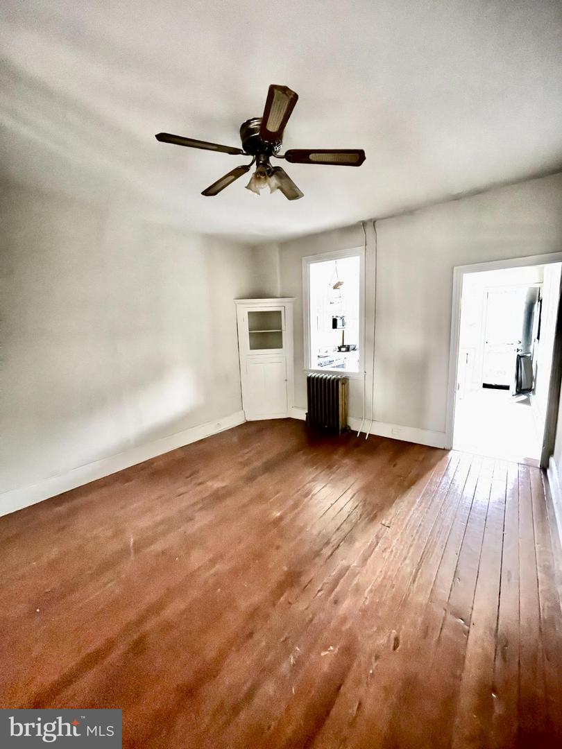 3650 Calumet St Property Photo 4