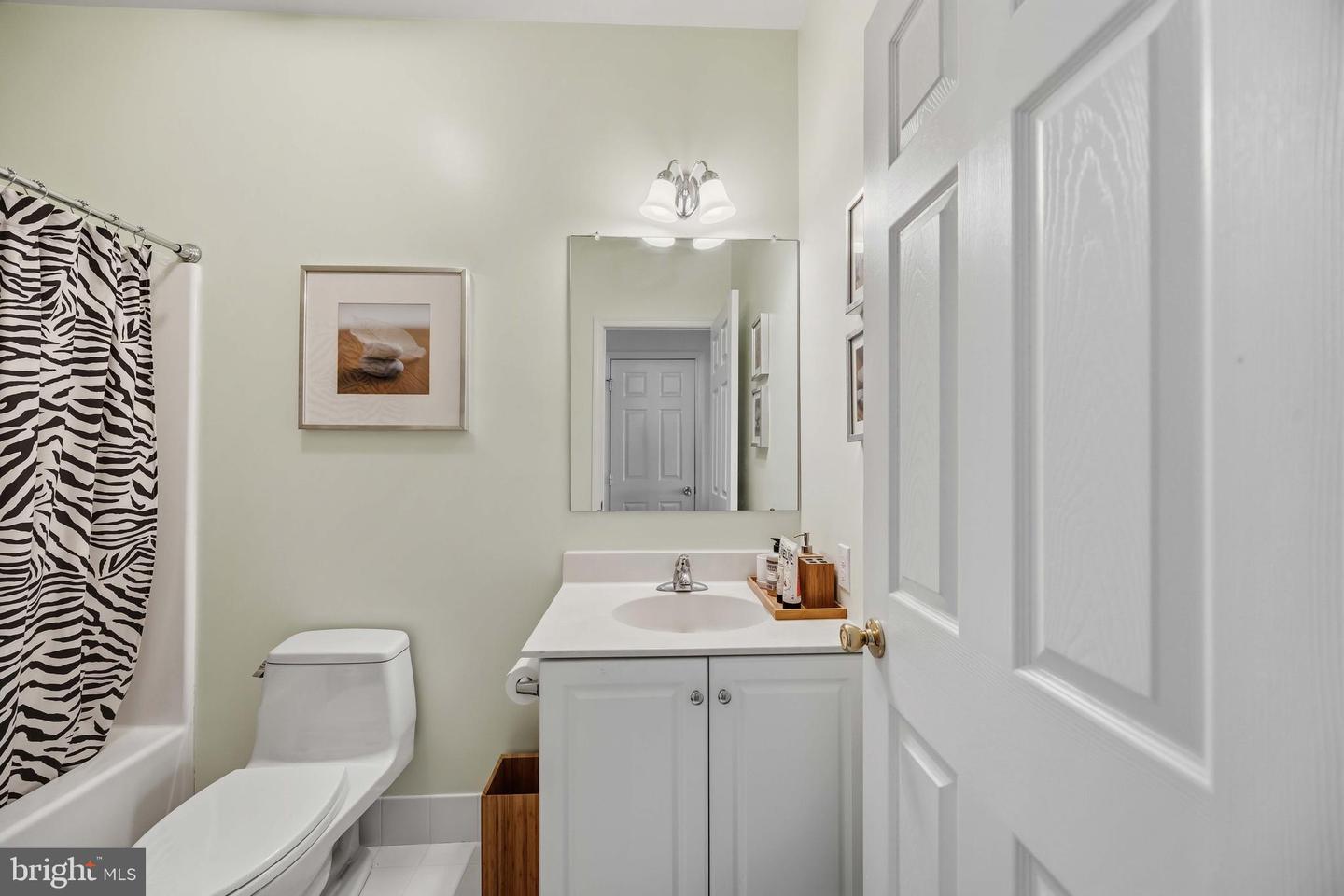 2015-00 Capri Dr Property Photo 22