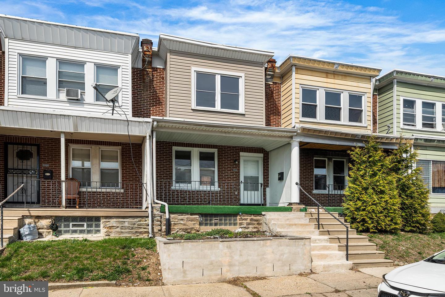 5904 Colgate St Property Photo 1