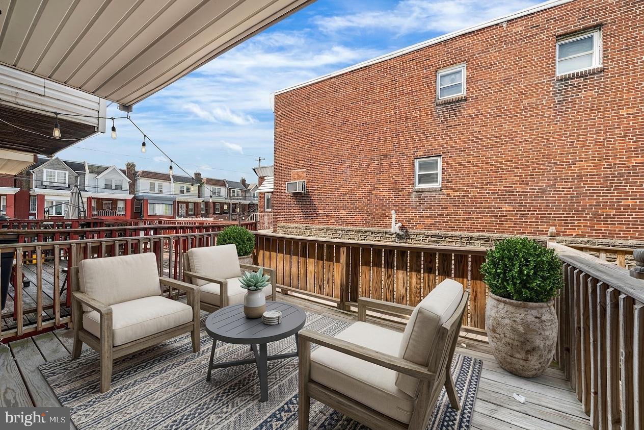 5904 Colgate St Property Photo 11